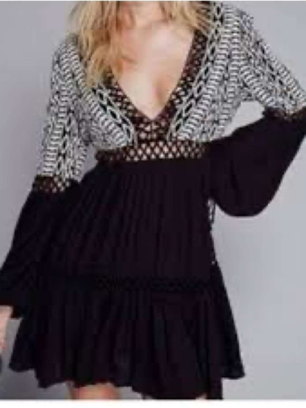 Free People Dusk til Dawn Black & Beige Long Sleeve Mini Dress Size 2